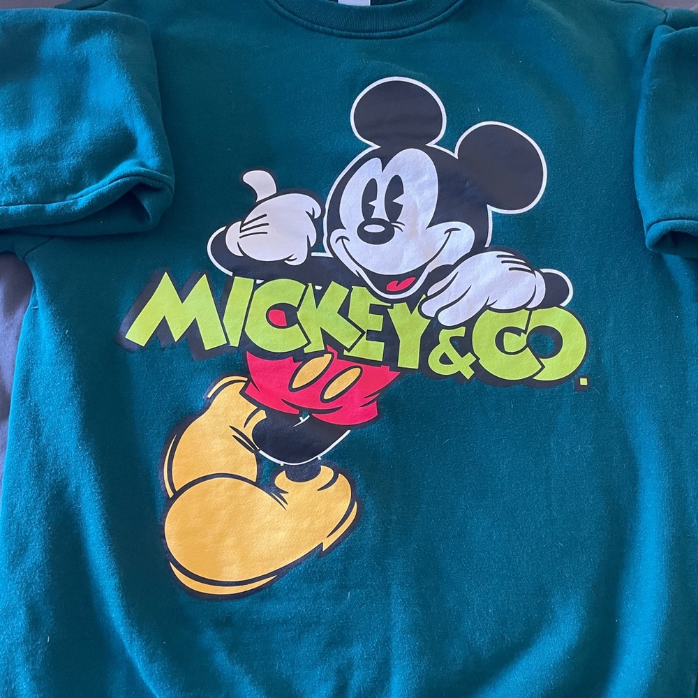 Mickey sweatshirt